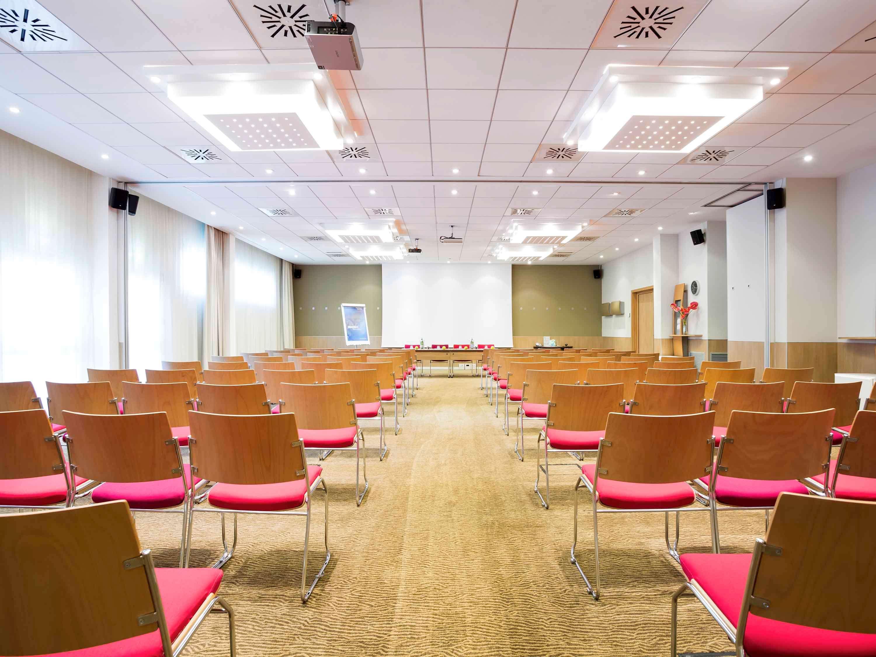 Novotel Salerno Est Arechi Ngoại thất bức ảnh