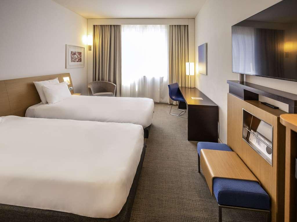 Novotel Salerno Est Arechi Phòng bức ảnh