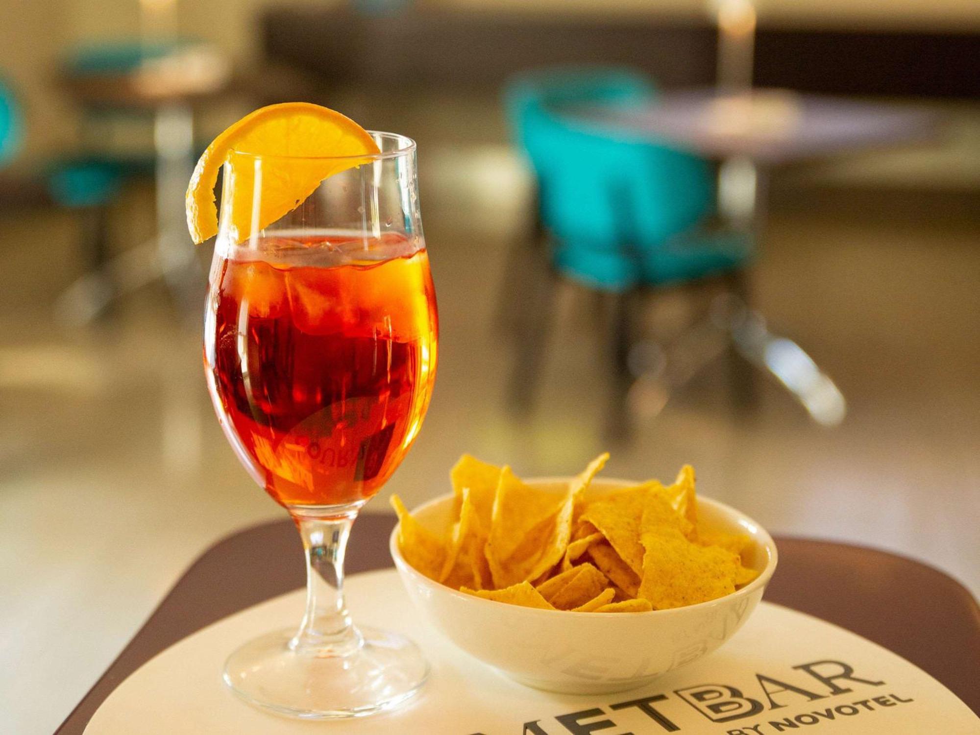 Novotel Salerno Est Arechi Ngoại thất bức ảnh
