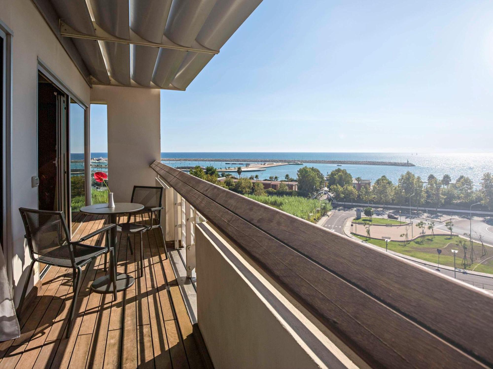 Novotel Salerno Est Arechi Ngoại thất bức ảnh