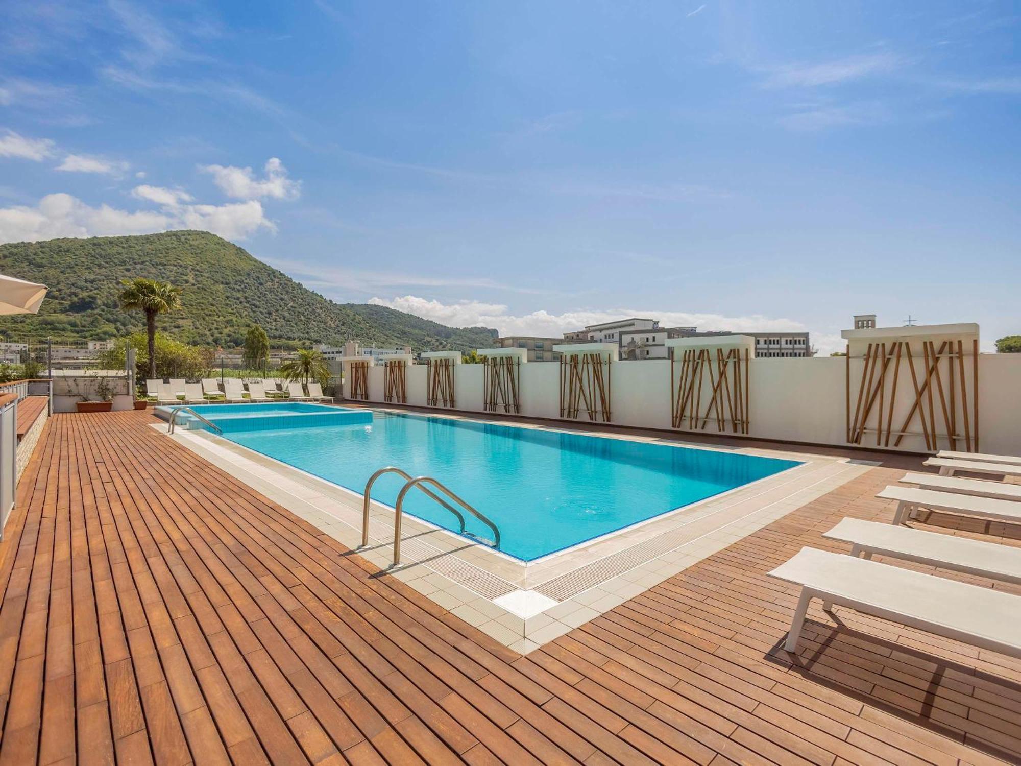 Novotel Salerno Est Arechi Ngoại thất bức ảnh
