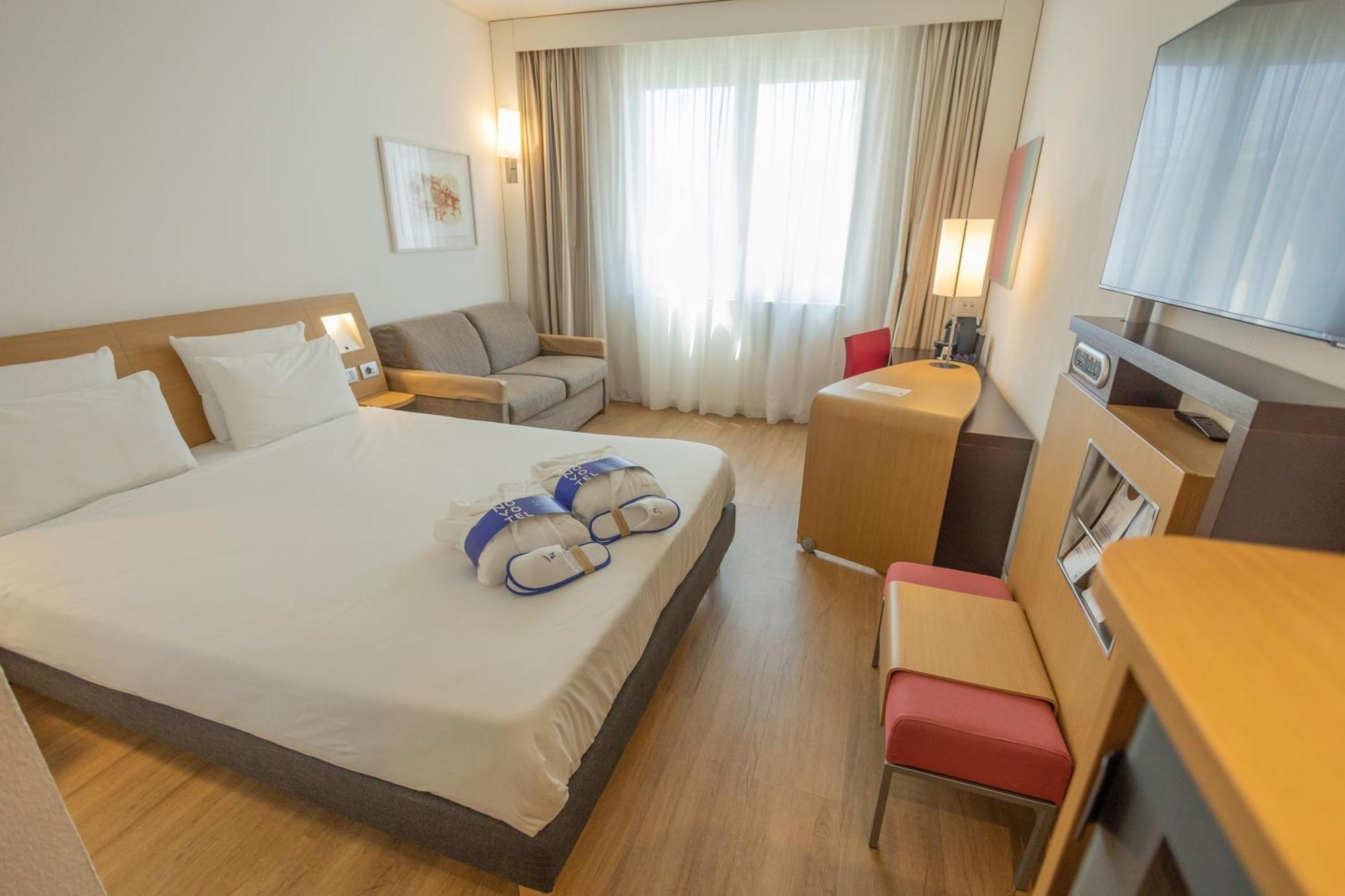 Novotel Salerno Est Arechi Ngoại thất bức ảnh