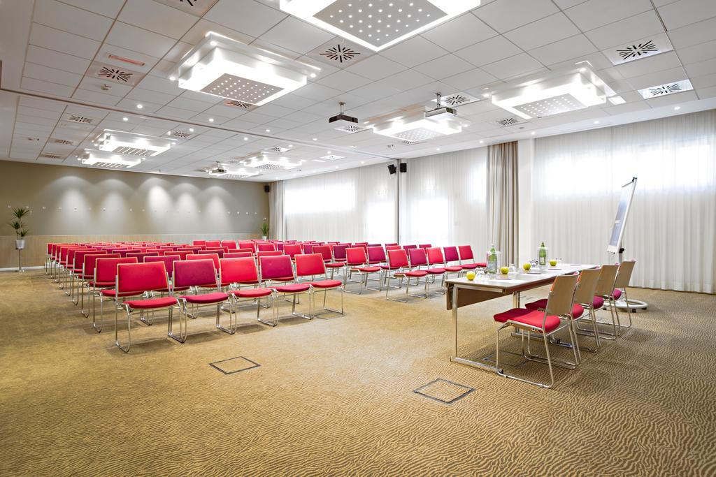 Novotel Salerno Est Arechi Ngoại thất bức ảnh