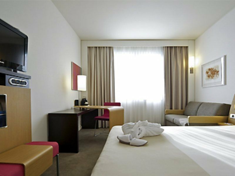Novotel Salerno Est Arechi Phòng bức ảnh